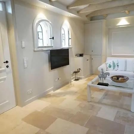 Luxus Terpstich Apartament *
