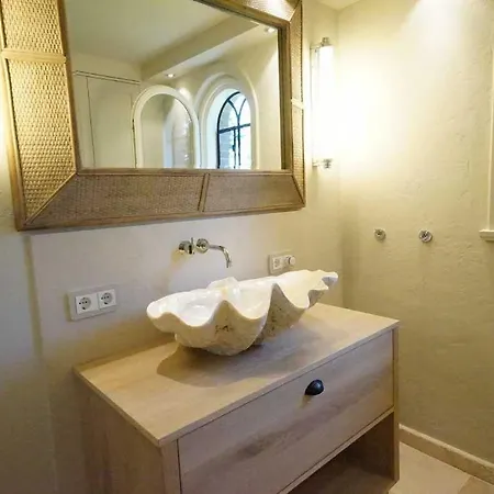 Luxus Terpstich Apartament *