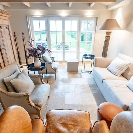 アパート Luxus Terpstich